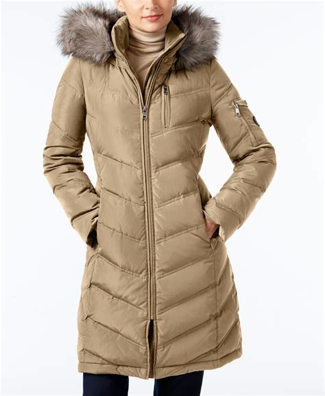 women's calvin klein puffer coats.